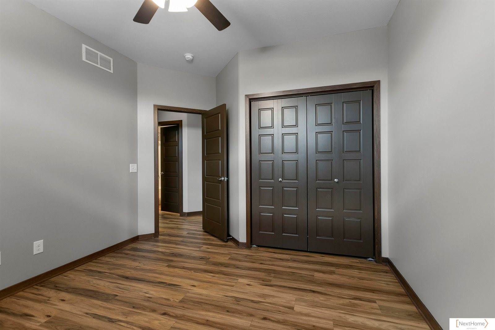 3122 South Creek Road, Lincoln, NE 68516