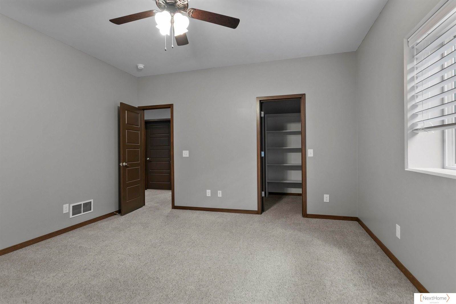 3122 South Creek Road, Lincoln, NE 68516