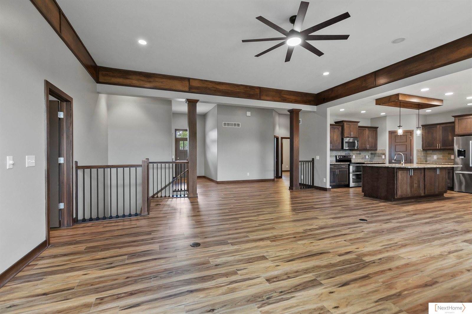 3122 South Creek Road, Lincoln, NE 68516