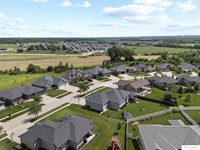 3122 South Creek Road, Lincoln, NE 68516