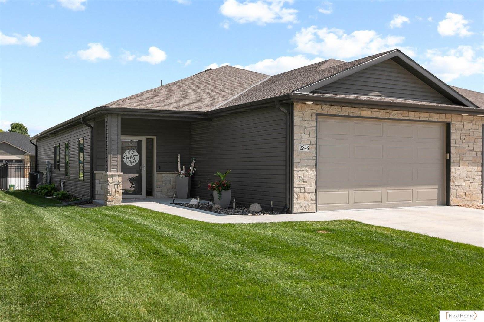 2848 Sheila Lane, Lincoln, NE 68516