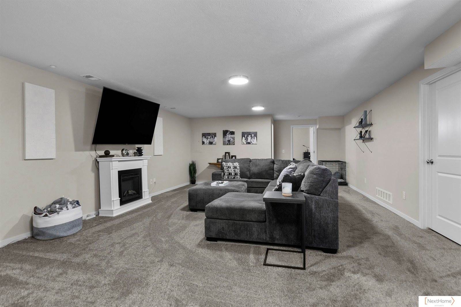 2848 Sheila Lane, Lincoln, NE 68516