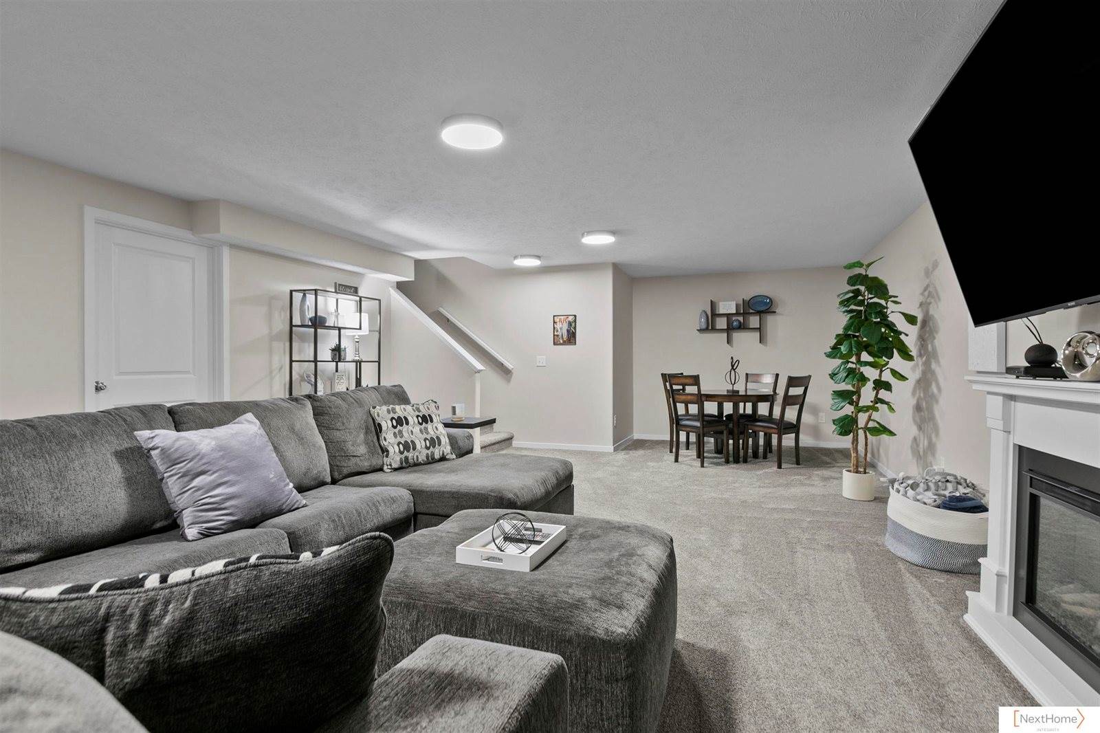 2848 Sheila Lane, Lincoln, NE 68516