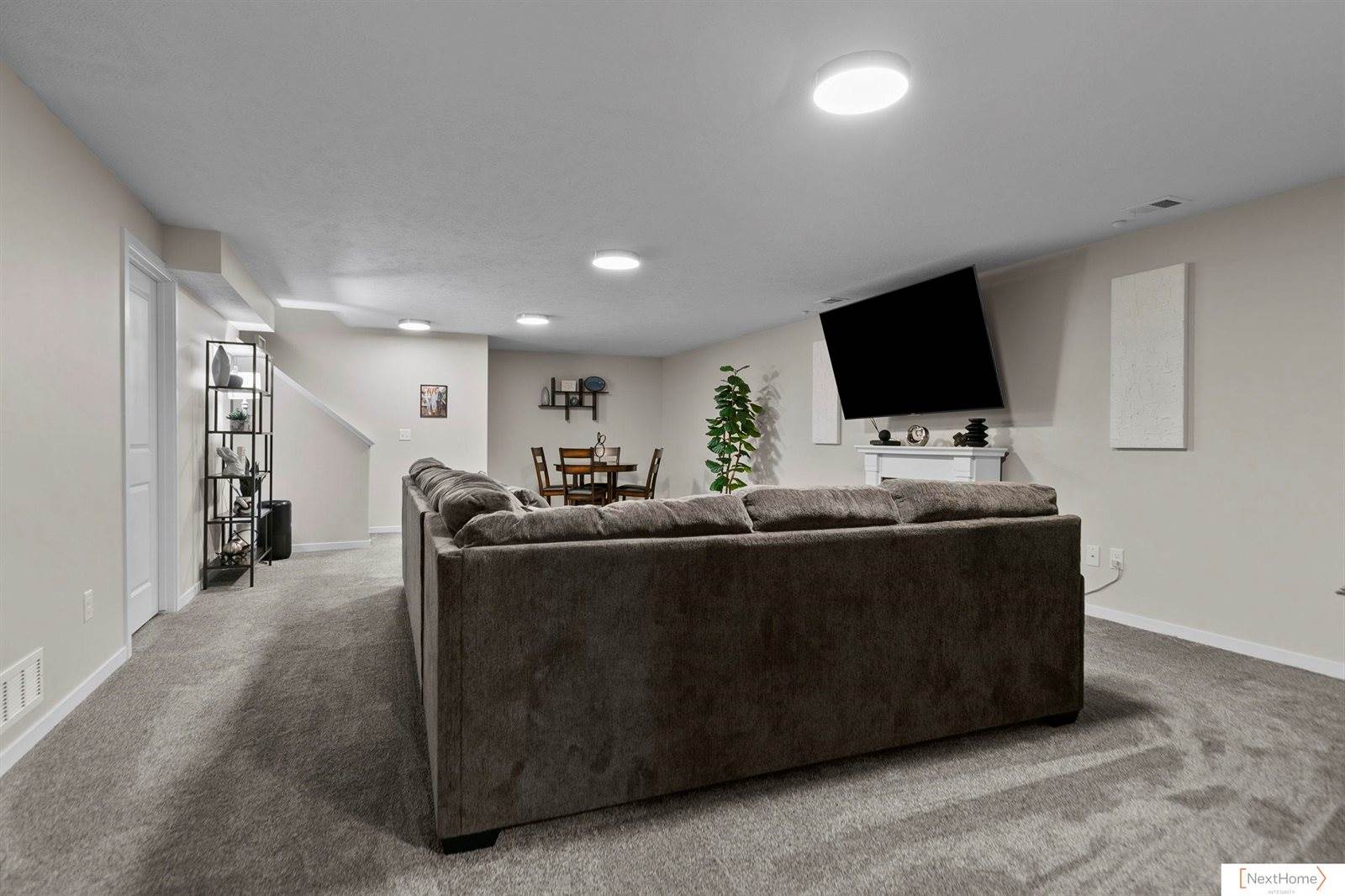 2848 Sheila Lane, Lincoln, NE 68516