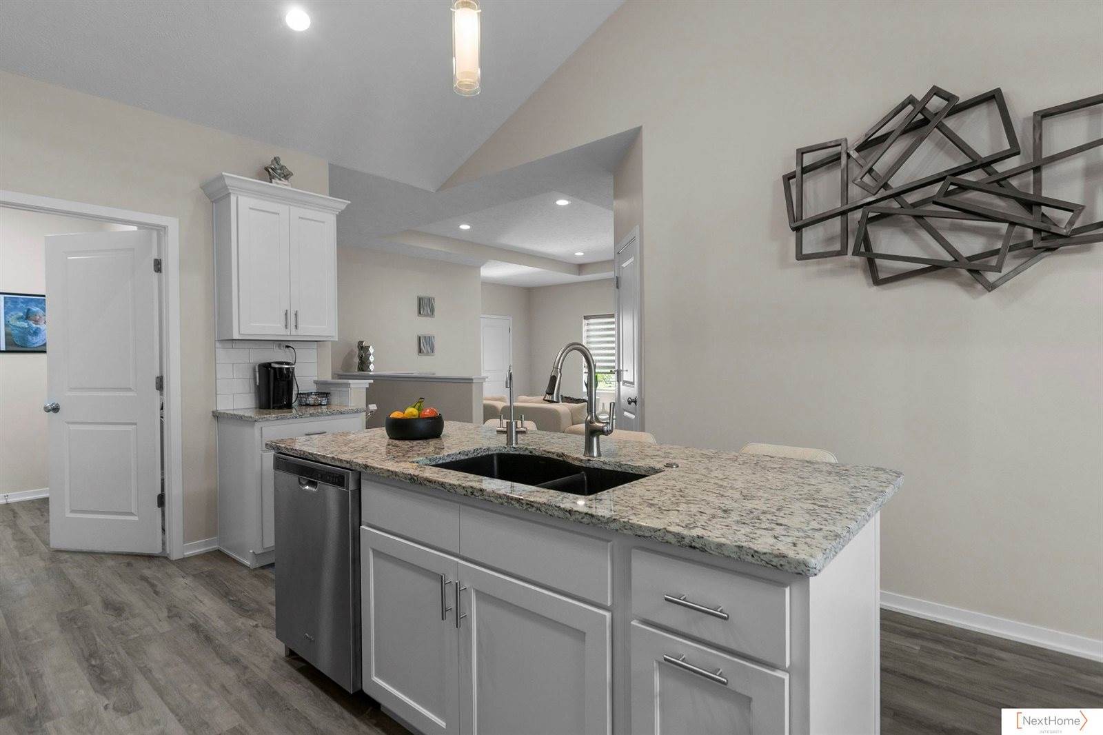 2848 Sheila Lane, Lincoln, NE 68516