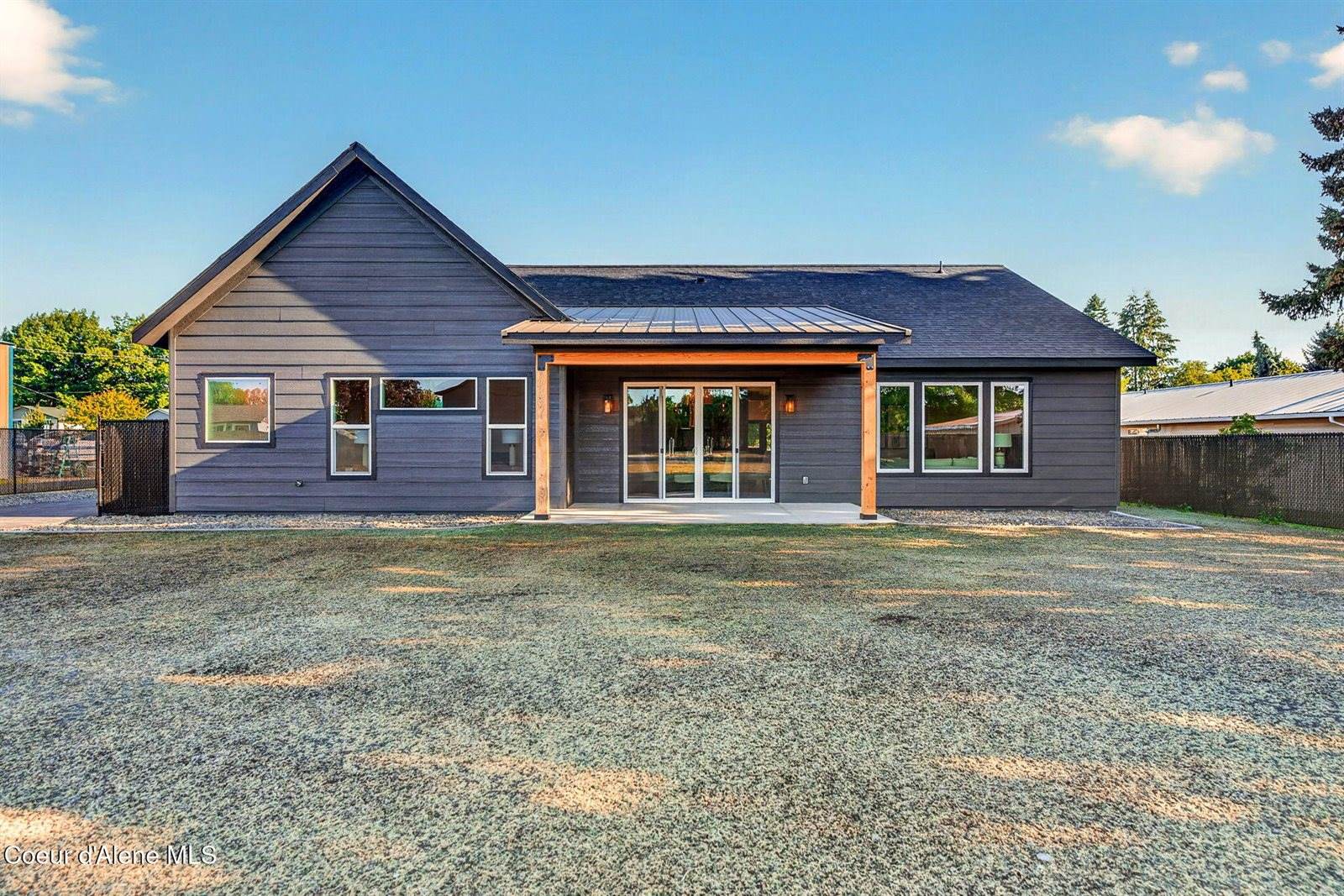 343 Dakota, Hayden, ID 83835