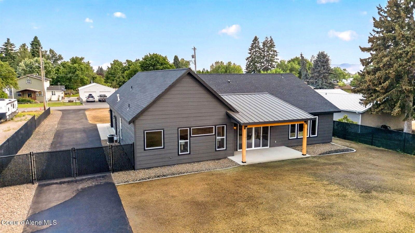 343 Dakota, Hayden, ID 83835