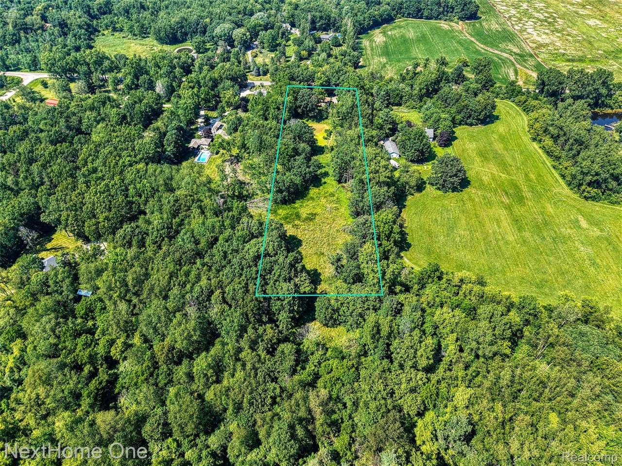4423 Mason Road, Marion Township, MI 48843