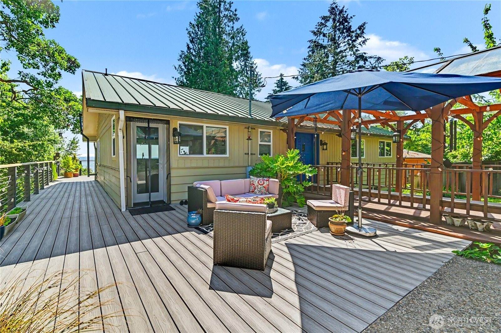 7324 Puget Beach Road NE, Olympia, WA 98516