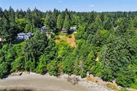7324 Puget Beach Road NE, Olympia, WA 98516