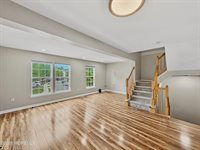 49 Abby Road, Farmingdale, NJ 07727