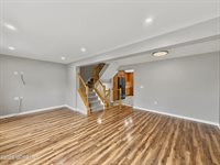 49 Abby Road, Farmingdale, NJ 07727
