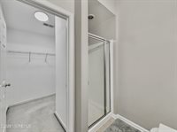 49 Abby Road, Farmingdale, NJ 07727