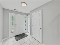 49 Abby Road, Farmingdale, NJ 07727