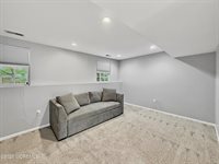 49 Abby Road, Farmingdale, NJ 07727