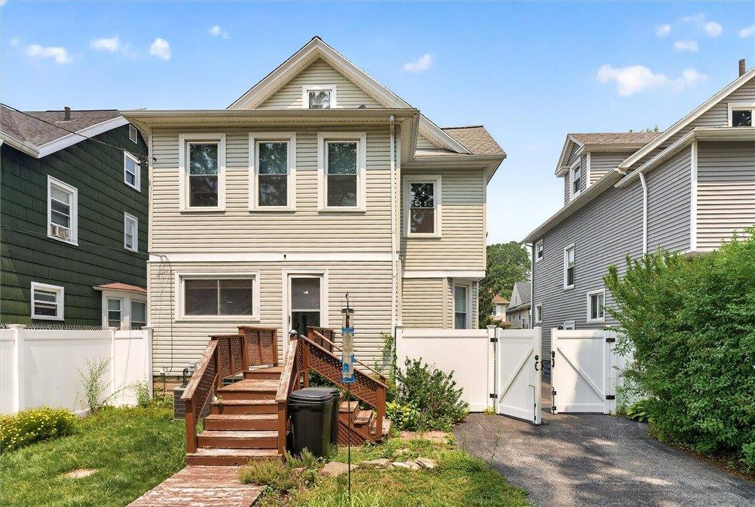 113 Kislingbury Street, Rochester, NY 14613