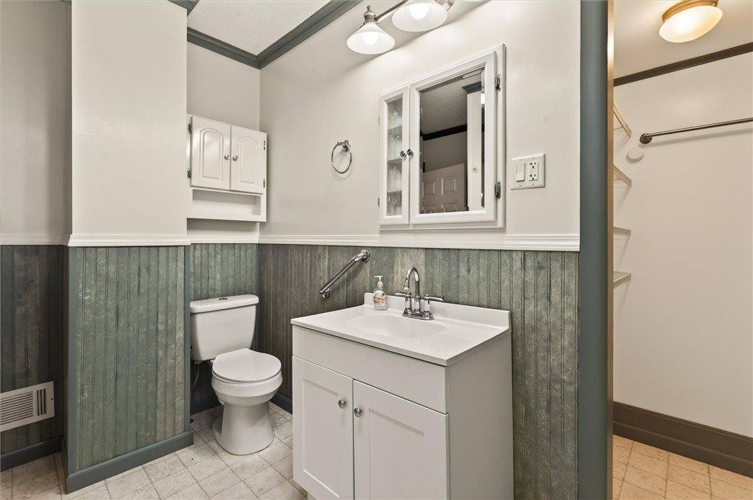 113 Kislingbury Street, Rochester, NY 14613