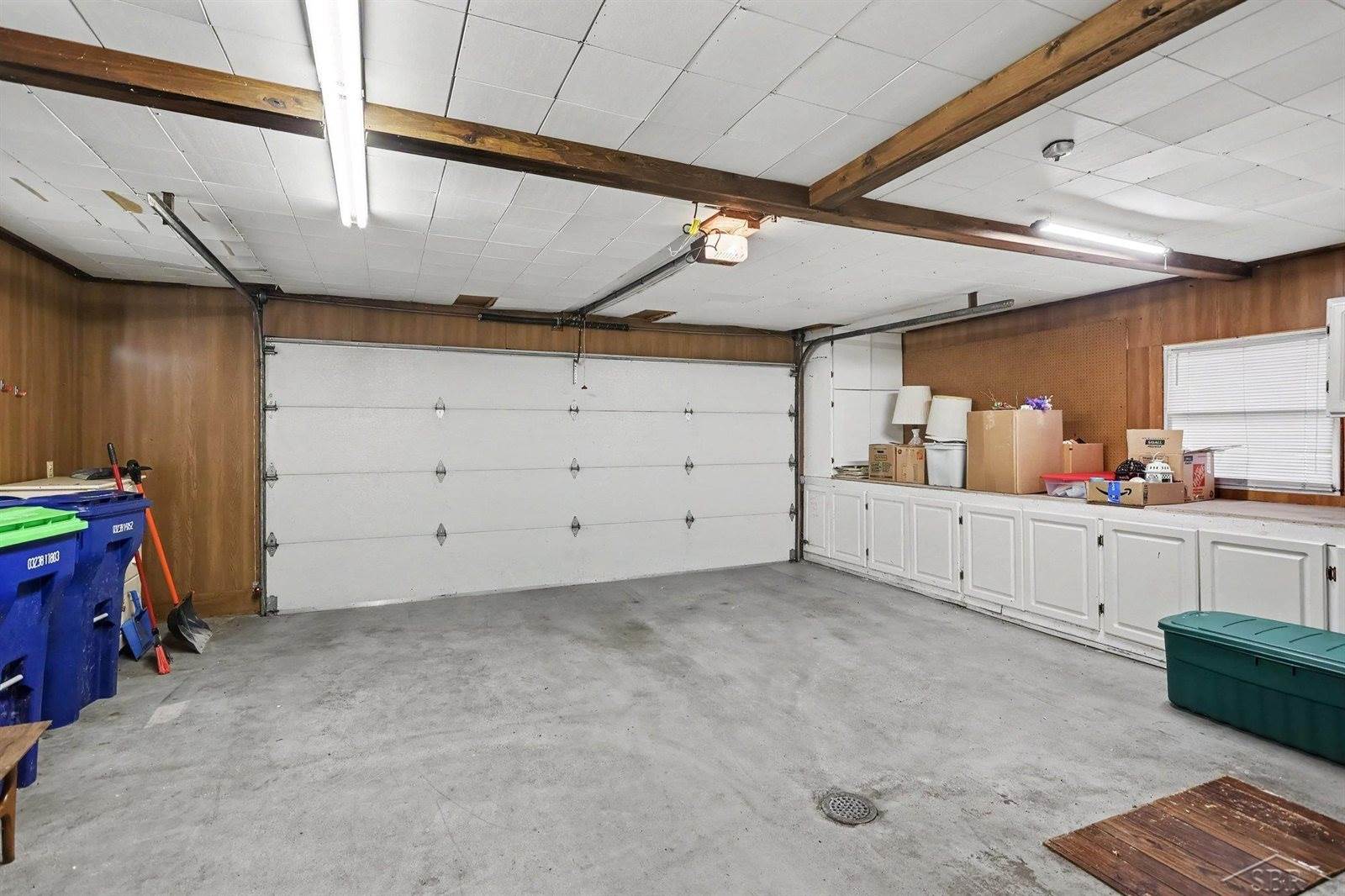 5111 Weiss Street, Saginaw, MI 48603