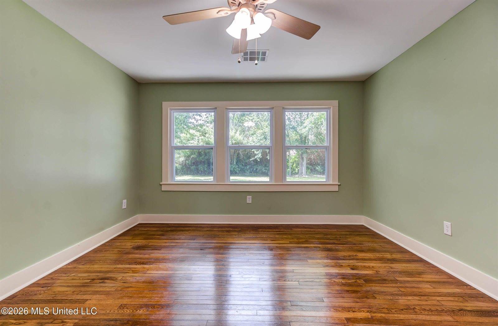 200 East 2nd Street, Long Beach, MS 39560
