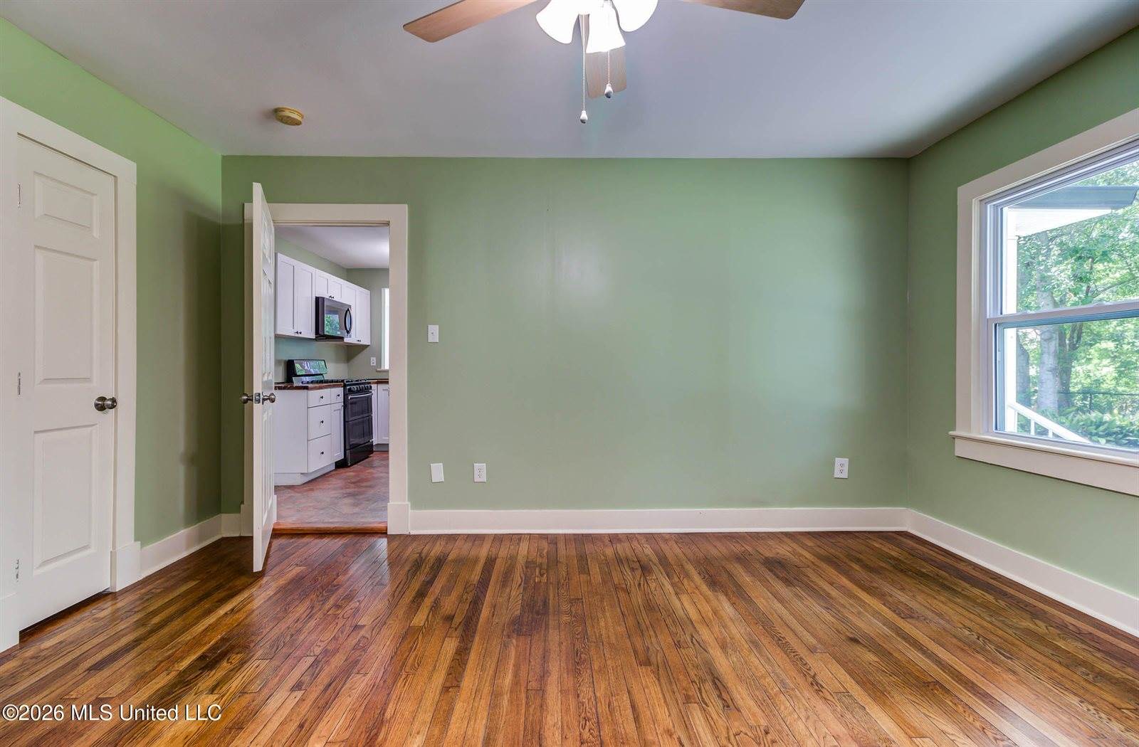 200 East 2nd Street, Long Beach, MS 39560