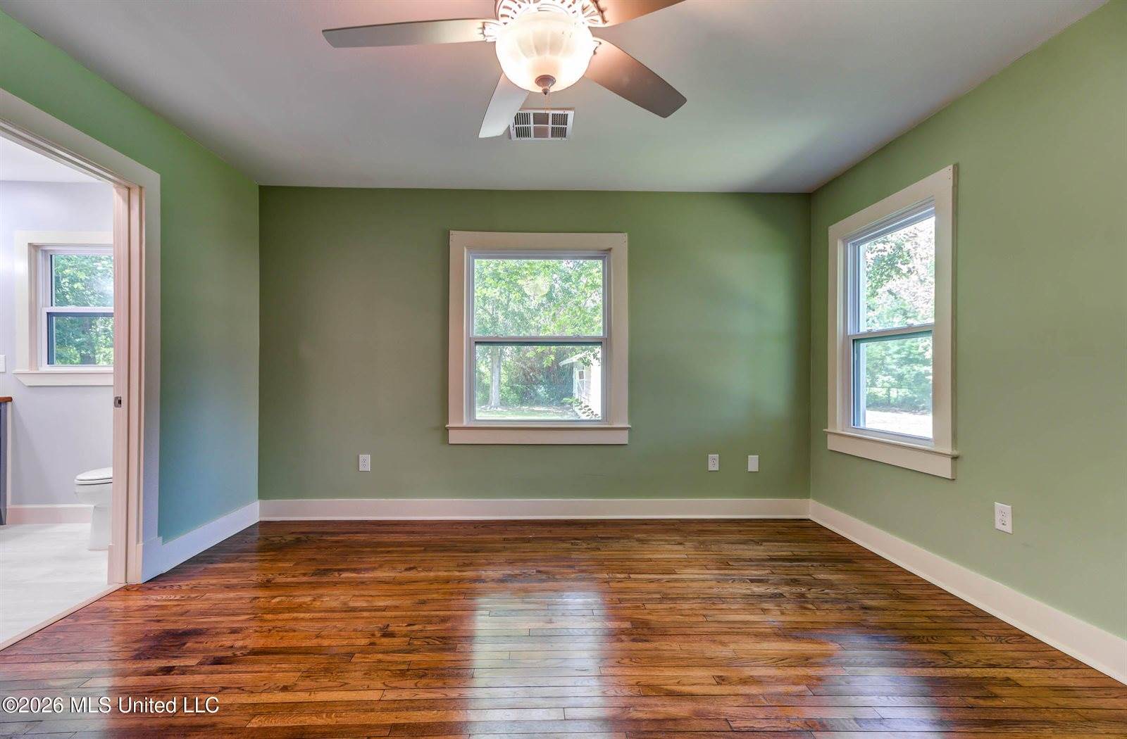 200 East 2nd Street, Long Beach, MS 39560