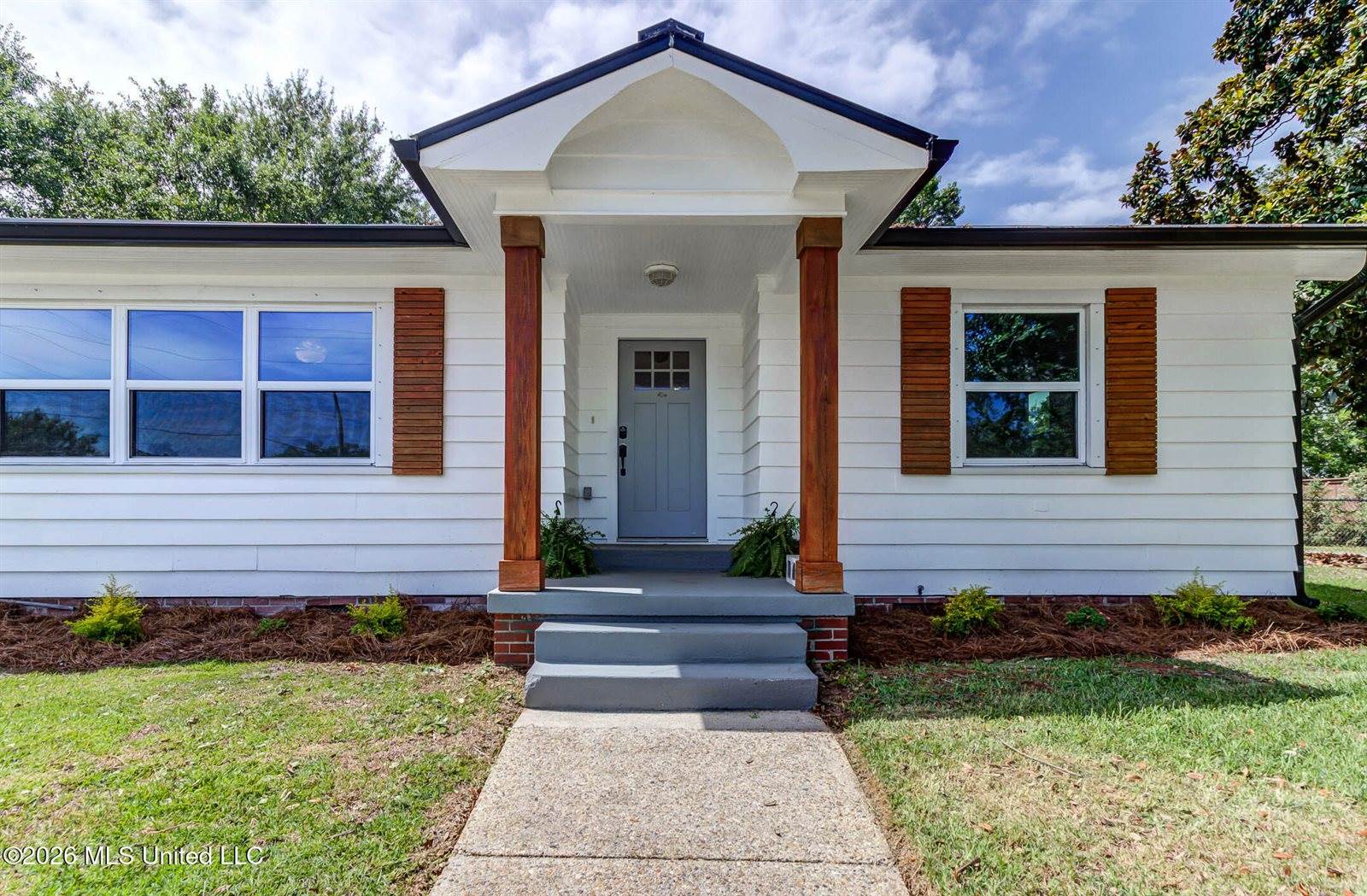200 East 2nd Street, Long Beach, MS 39560