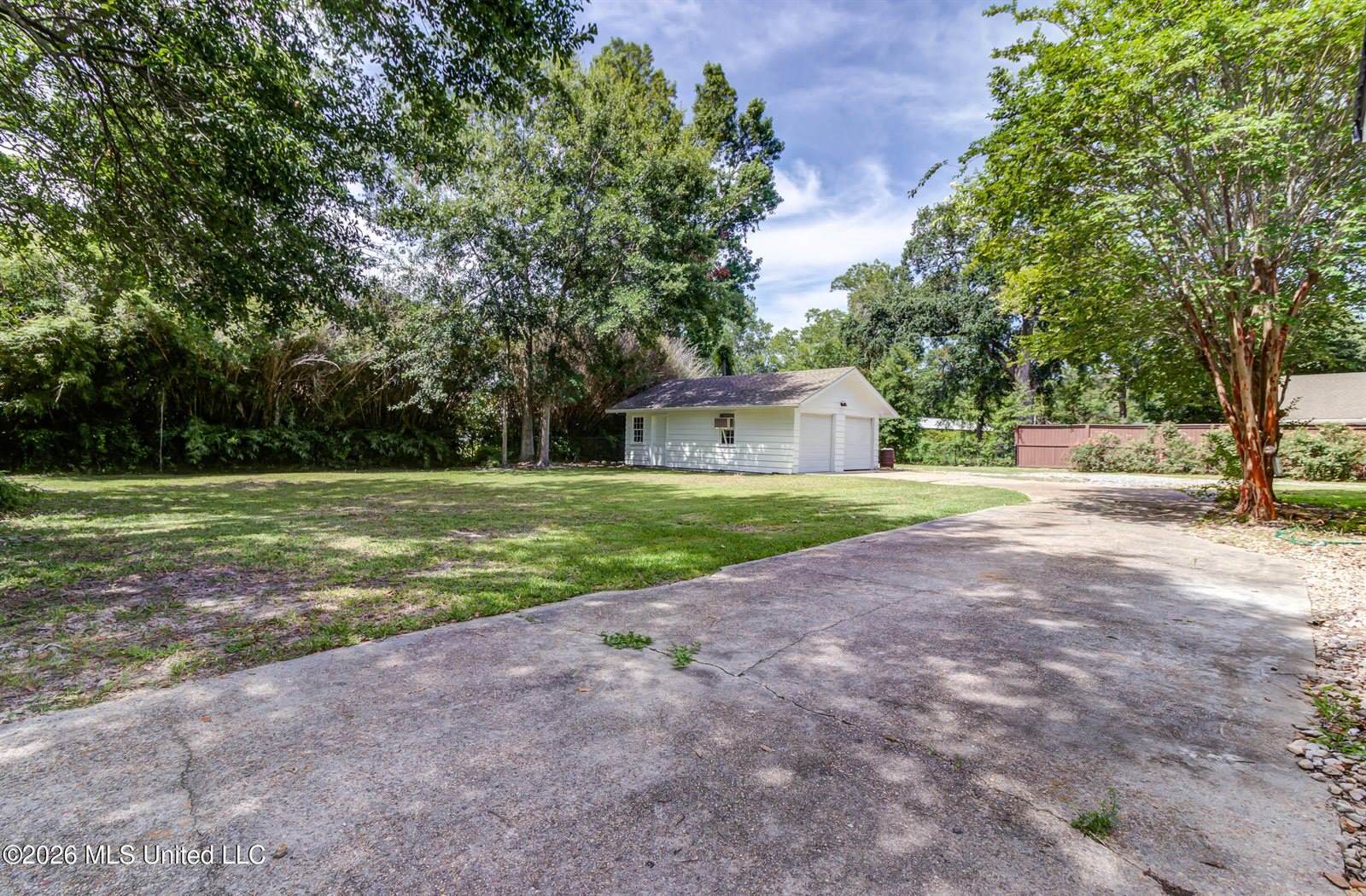 200 East 2nd Street, Long Beach, MS 39560