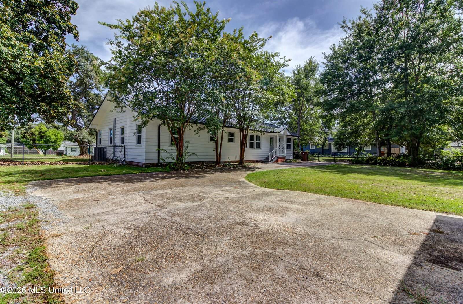 200 East 2nd Street, Long Beach, MS 39560