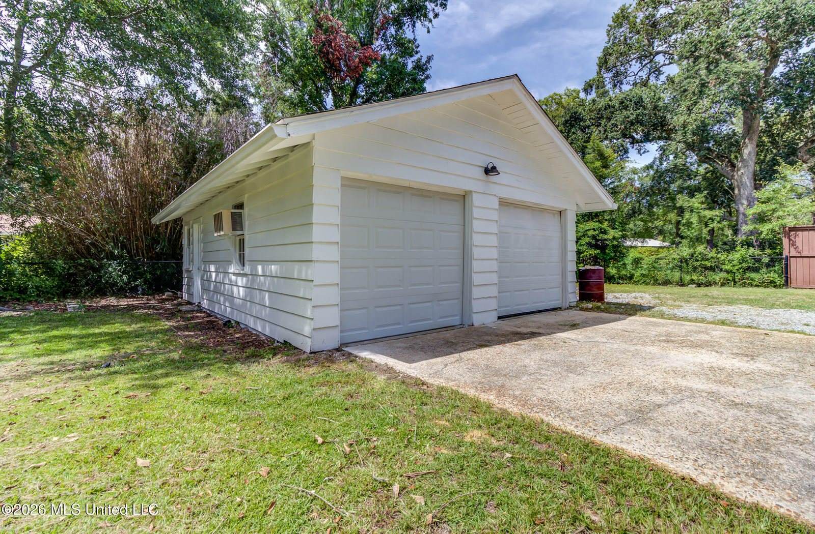200 East 2nd Street, Long Beach, MS 39560