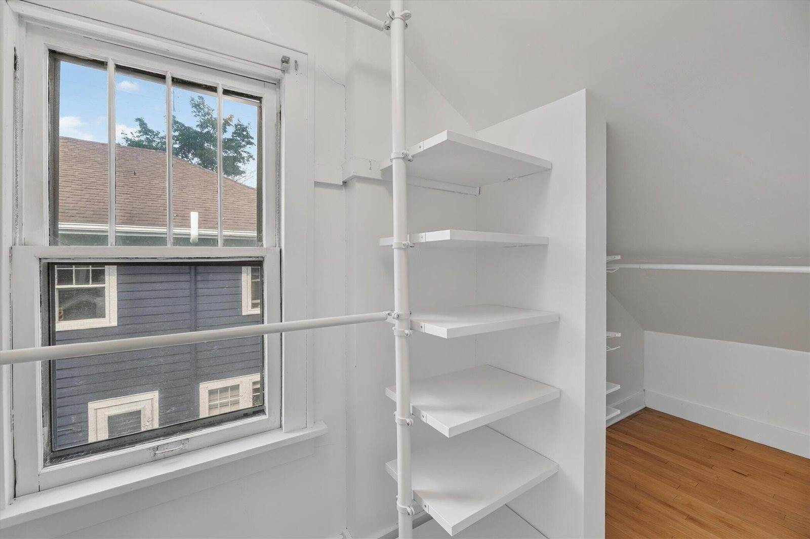 321 Inkster, Kalamazoo, MI 49001