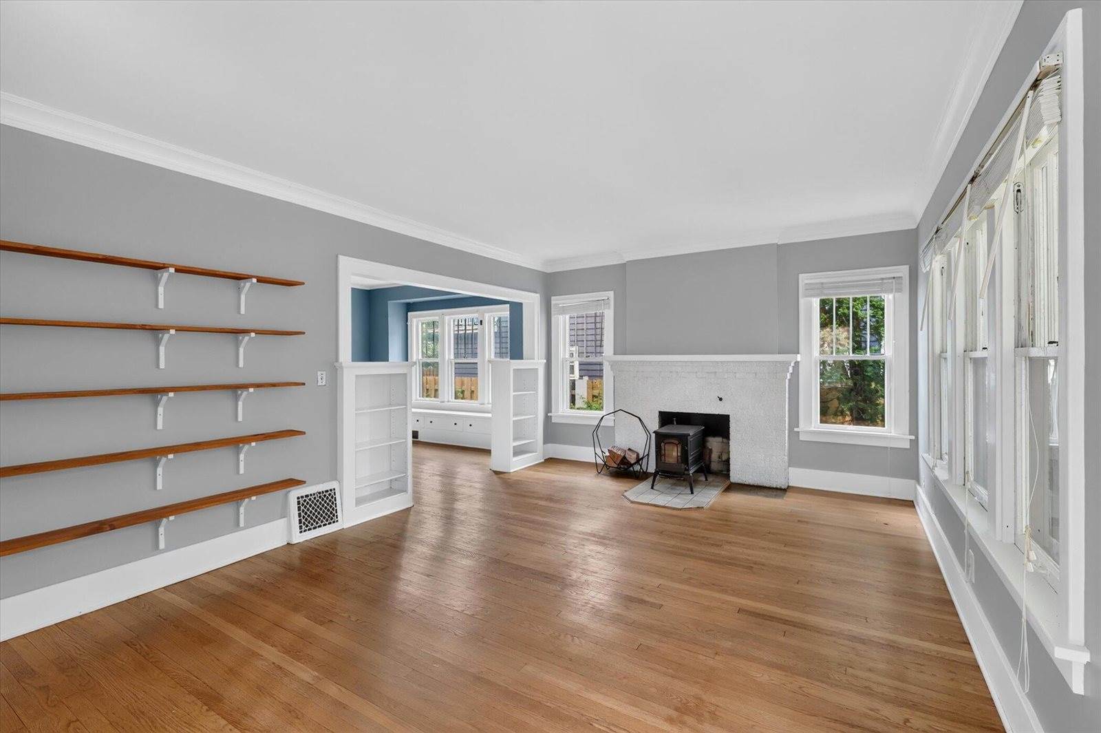 321 Inkster, Kalamazoo, MI 49001