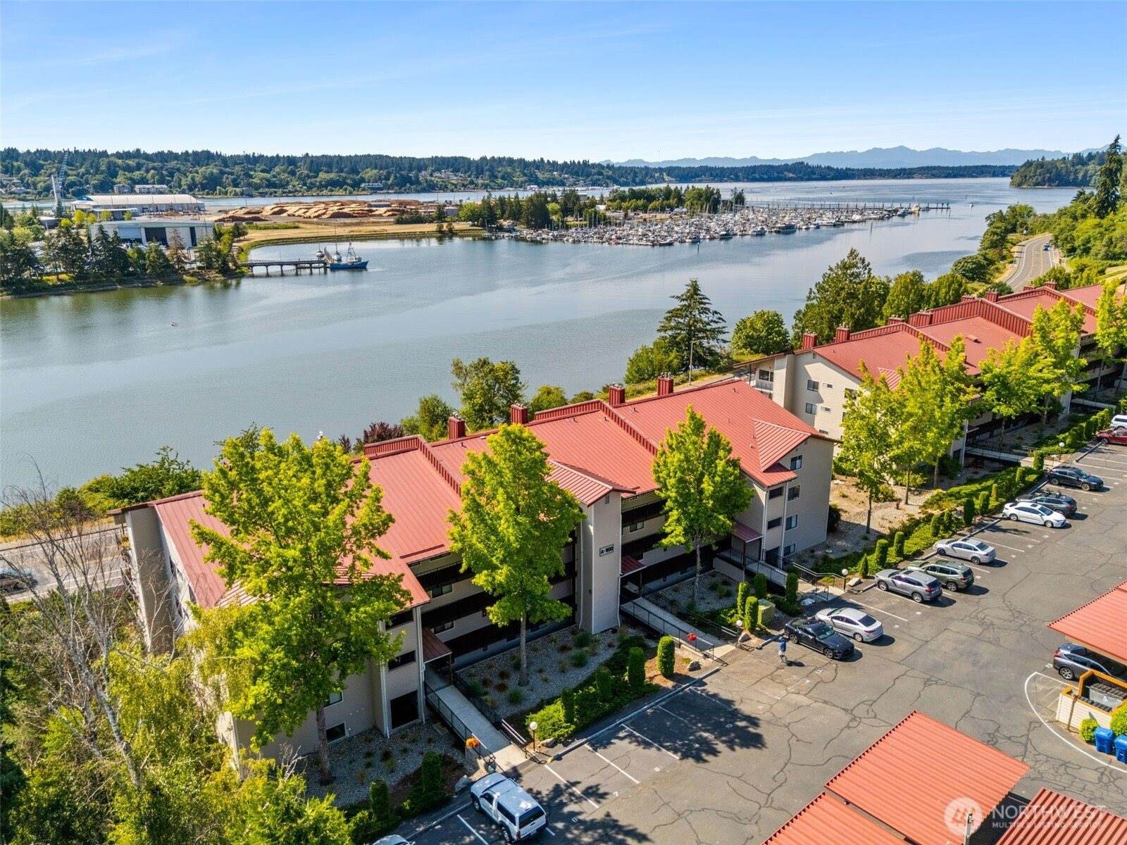 900 East Bay Drive NE, Olympia, WA 98506