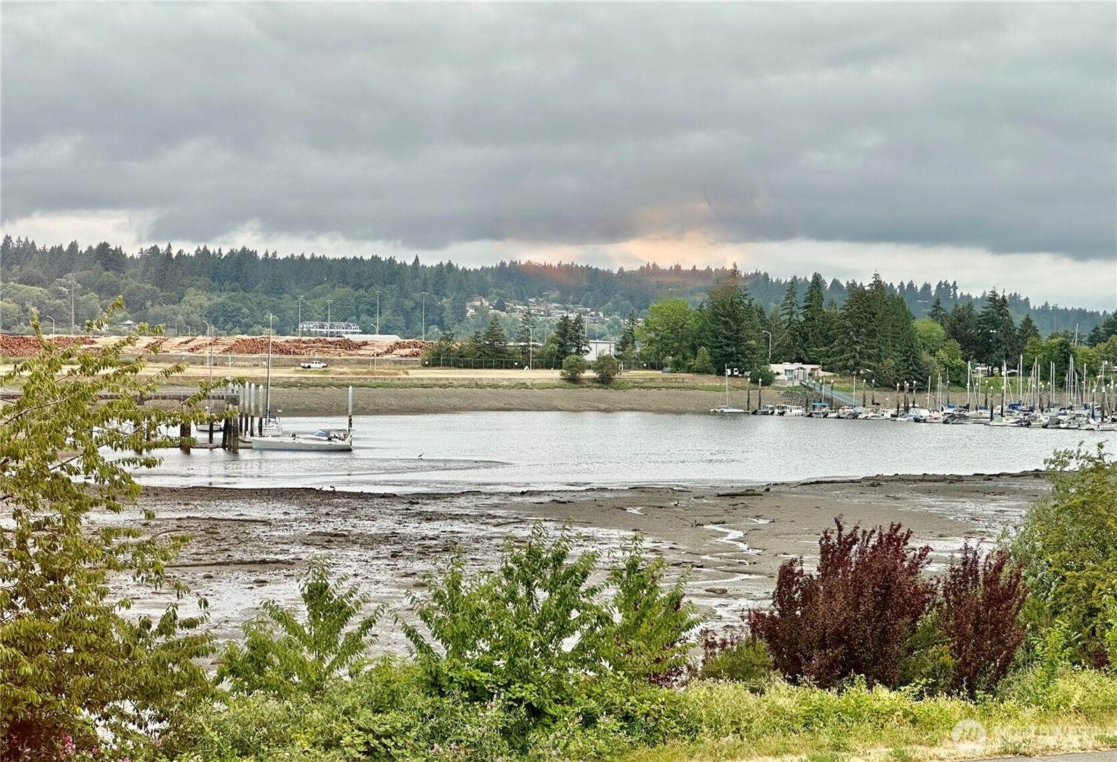 900 East Bay Drive NE, Olympia, WA 98506