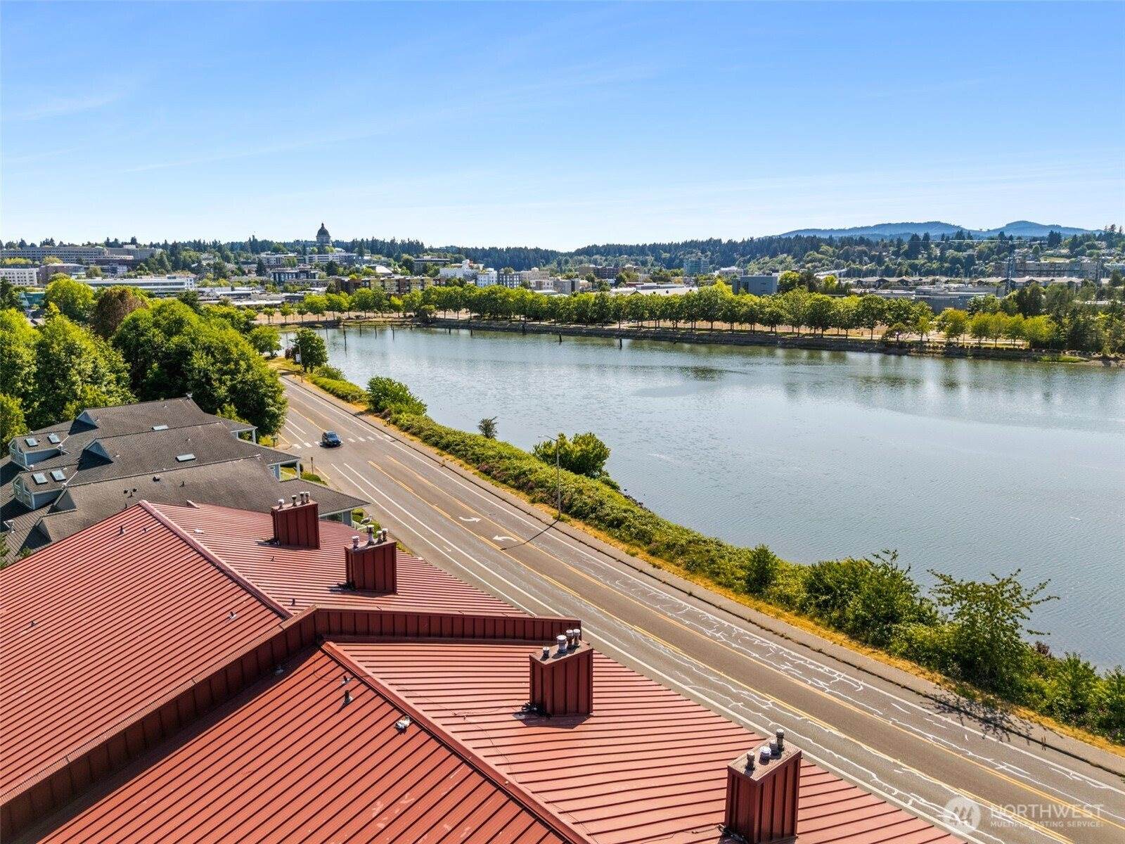 900 East Bay Drive NE, Olympia, WA 98506