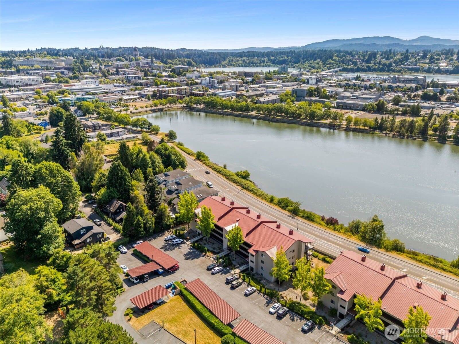 900 East Bay Drive NE, Olympia, WA 98506