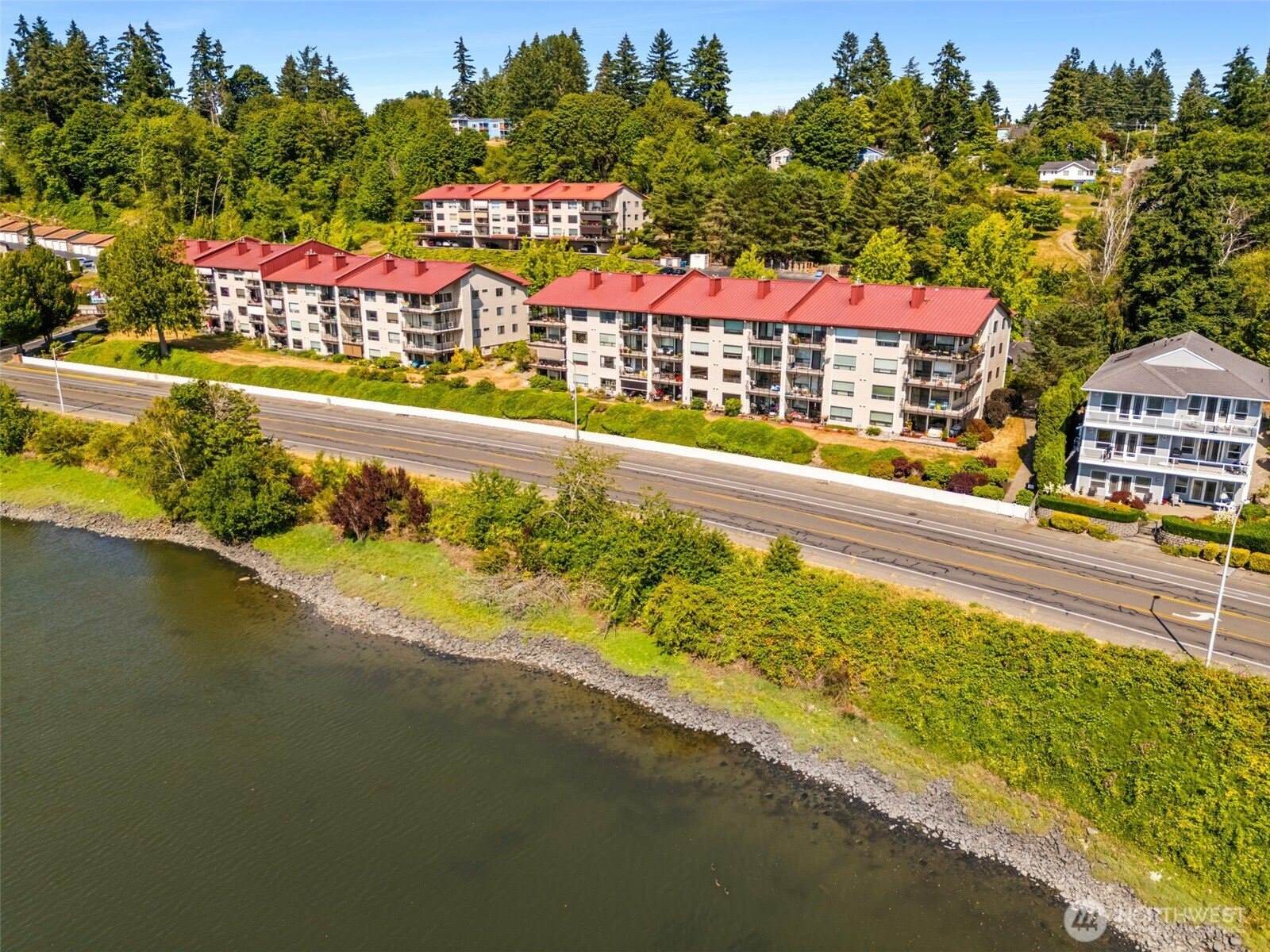 900 East Bay Drive NE, Olympia, WA 98506