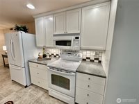 900 East Bay Drive NE, Olympia, WA 98506