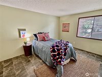 900 East Bay Drive NE, Olympia, WA 98506
