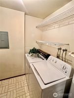 900 East Bay Drive NE, Olympia, WA 98506