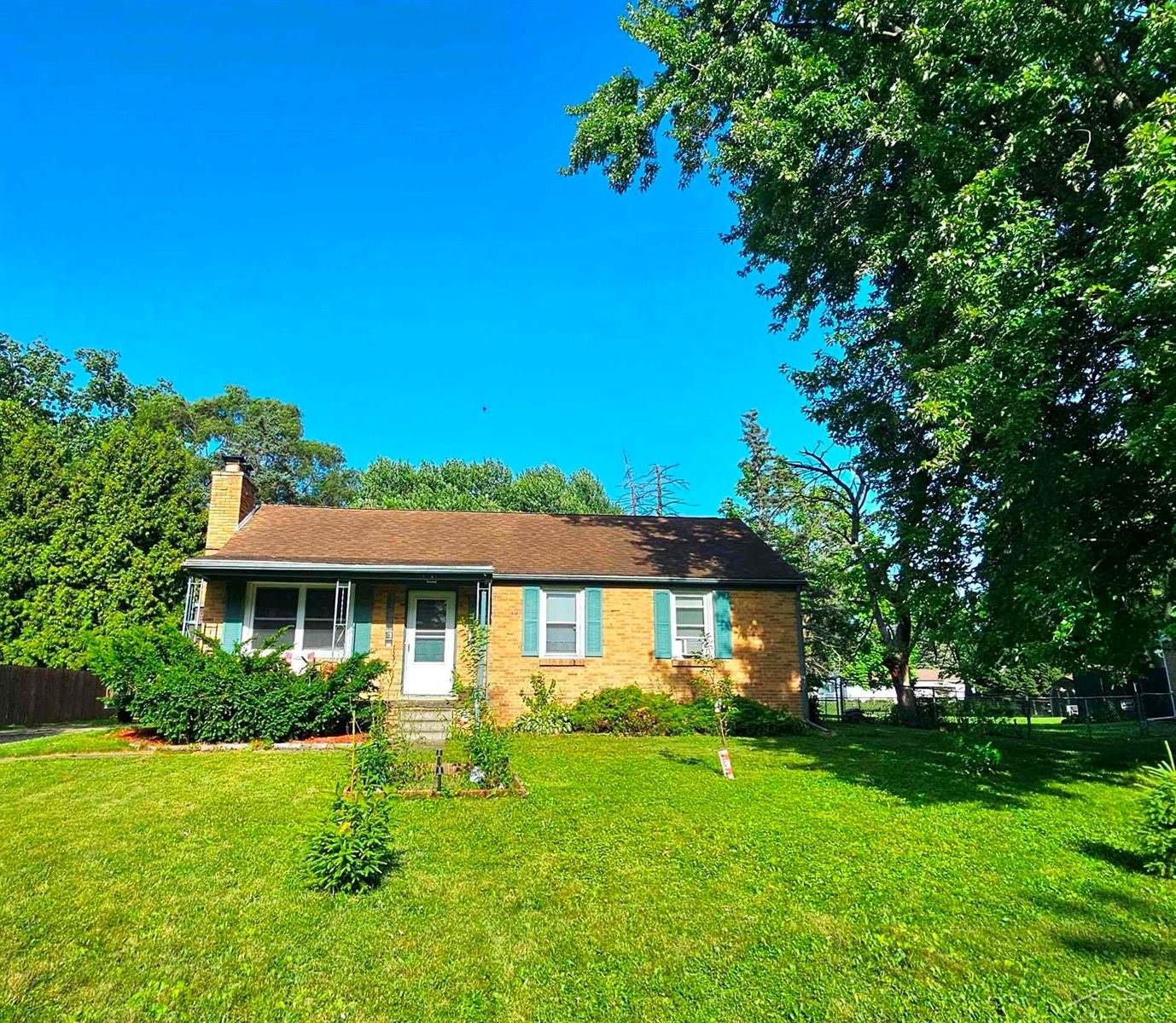 1241 Pius Street, Saginaw, MI 48638