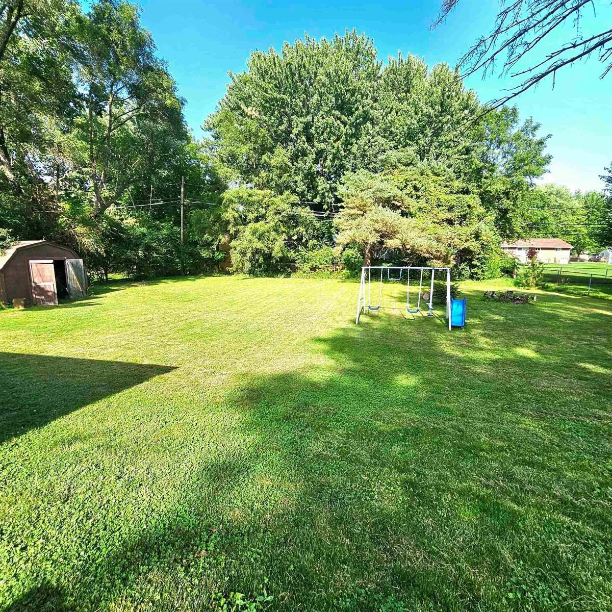 1241 Pius Street, Saginaw, MI 48638