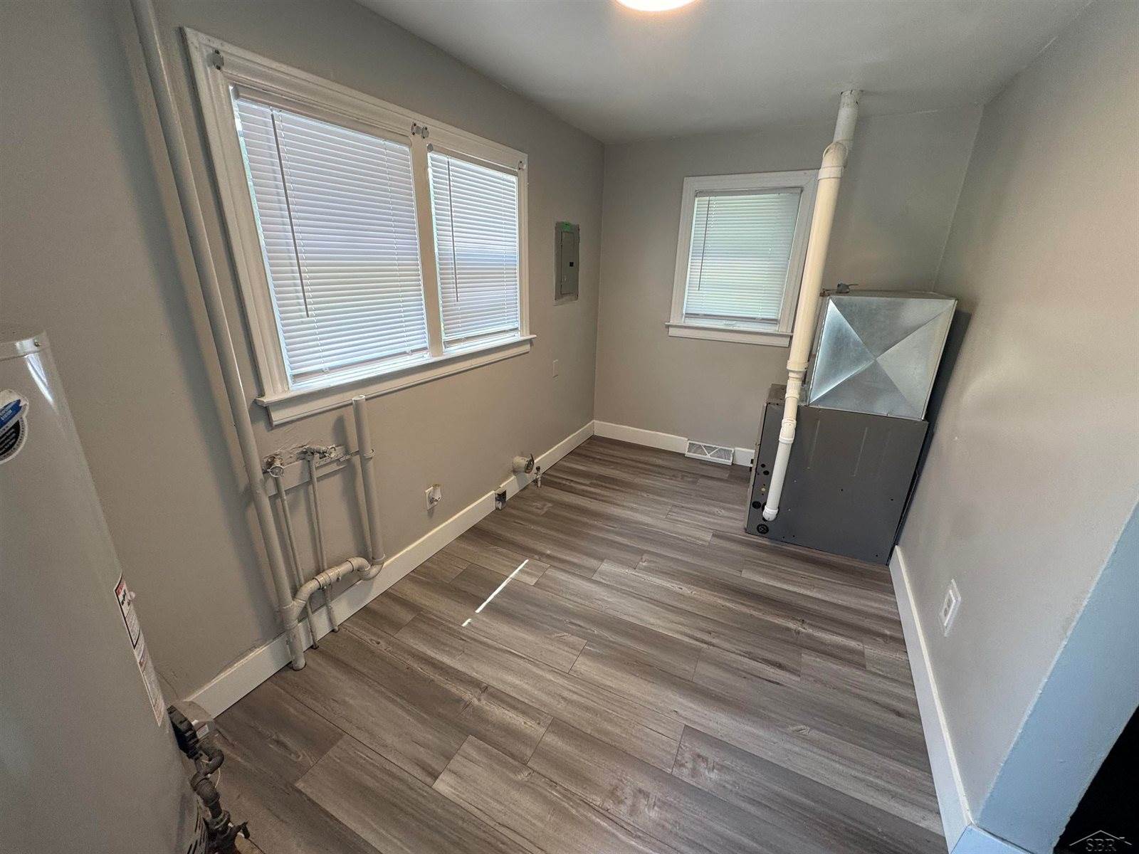 4042 Webber Street, Saginaw, MI 48602