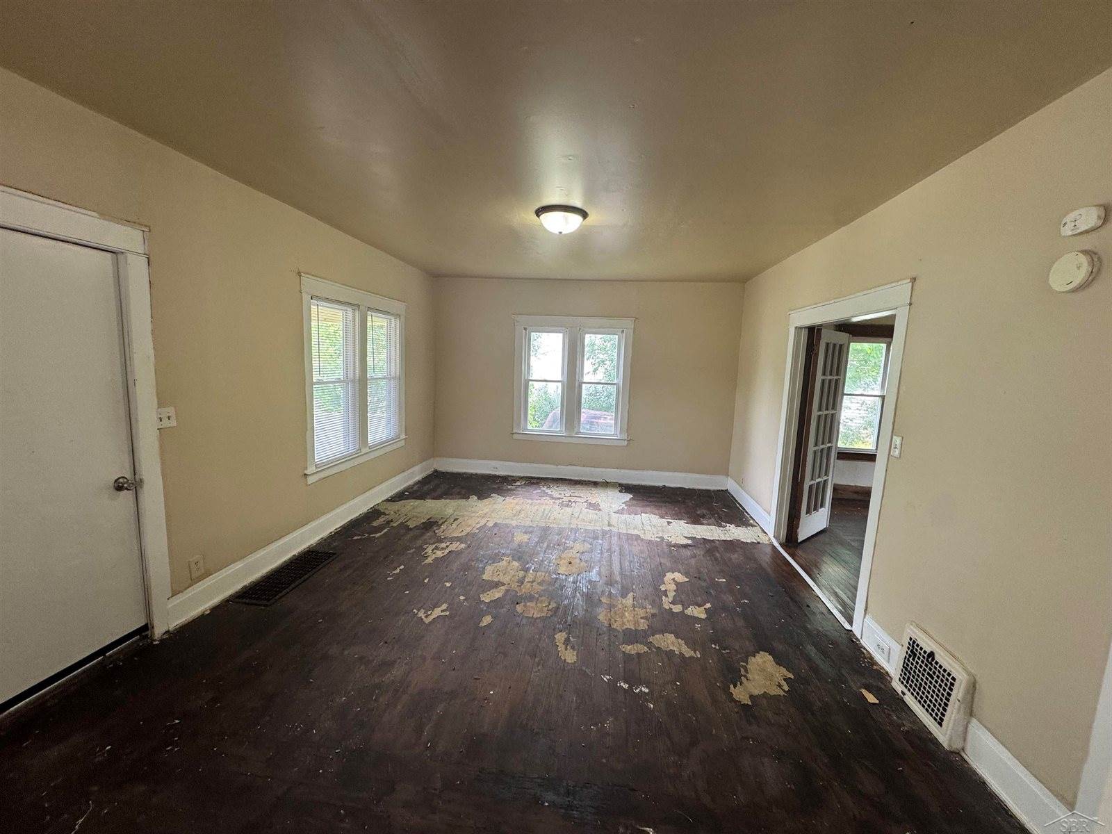 412 S 15th Street, Saginaw, MI 48601