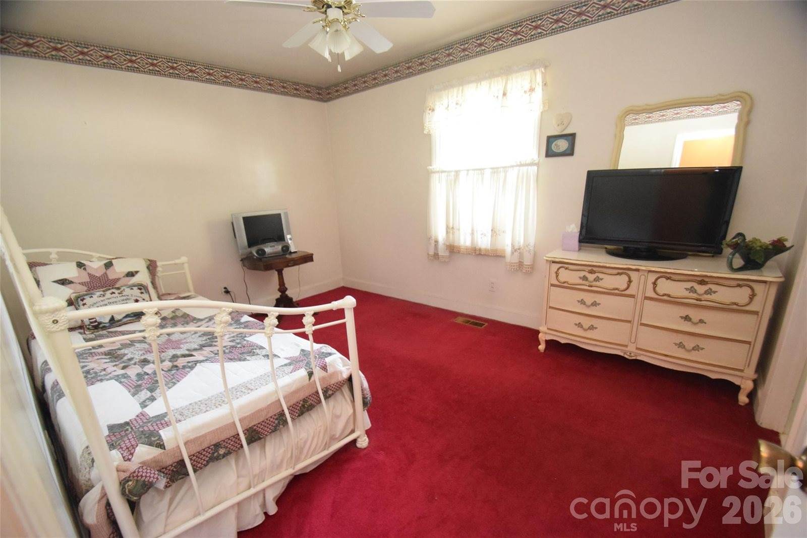 531 Seneca Place, Charlotte, NC 28210