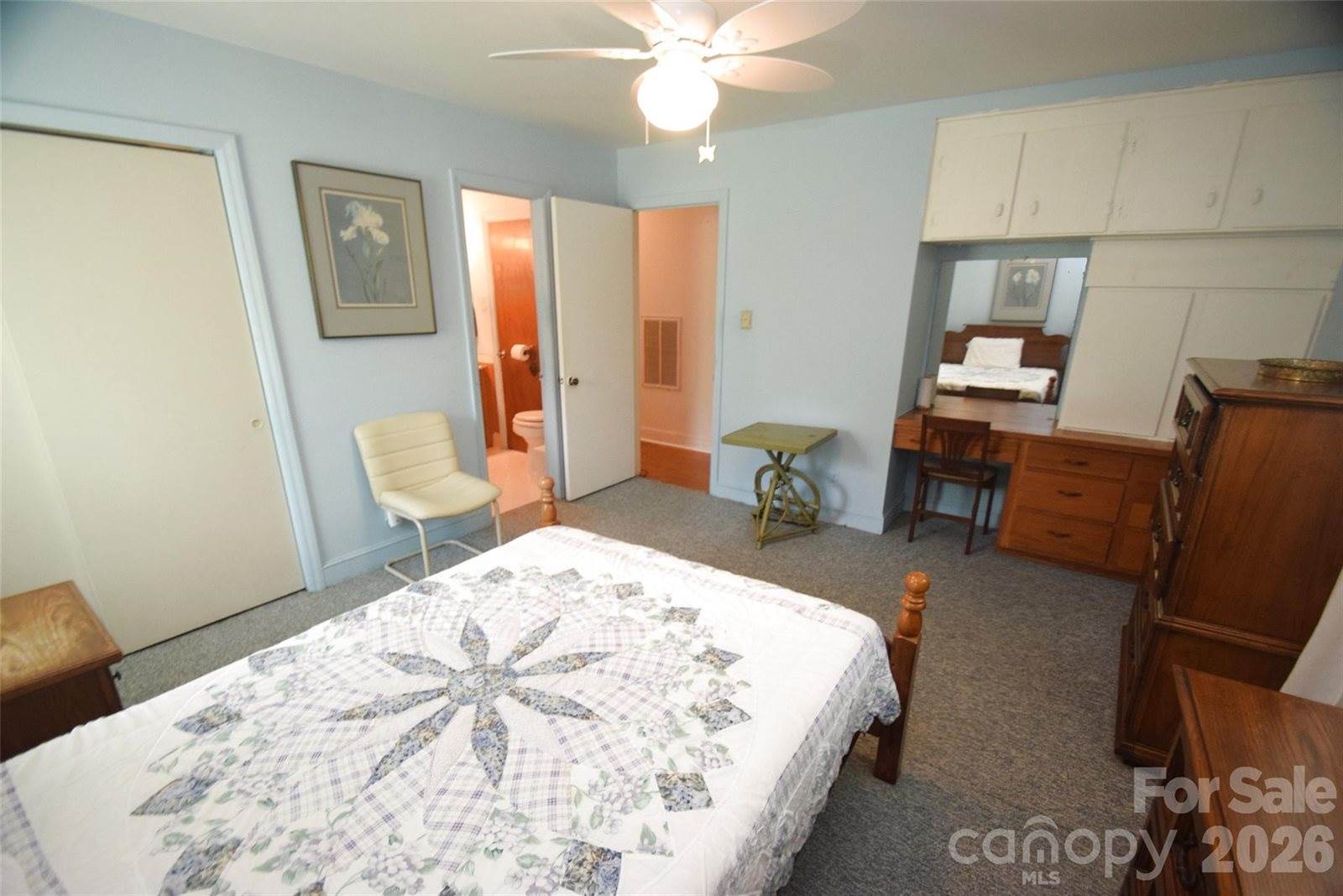 531 Seneca Place, Charlotte, NC 28210
