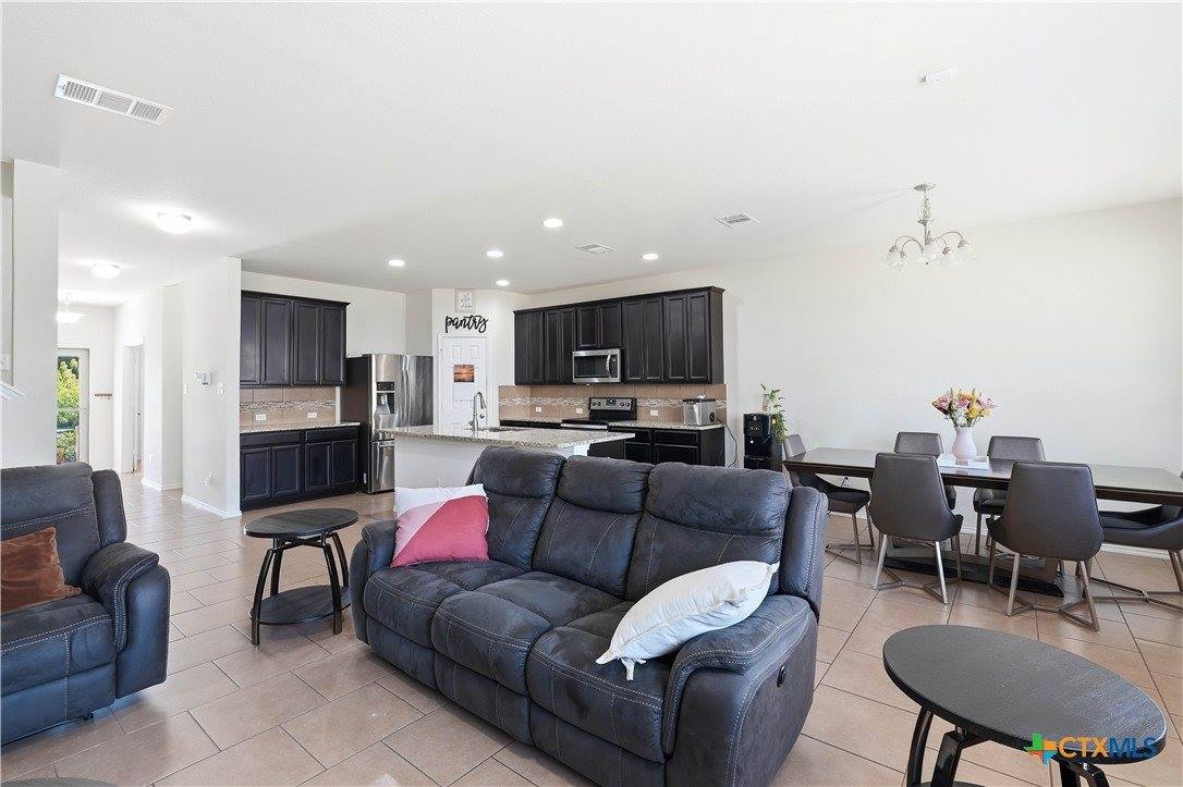 9013 Bowfield Drive, Killeen, TX 76542