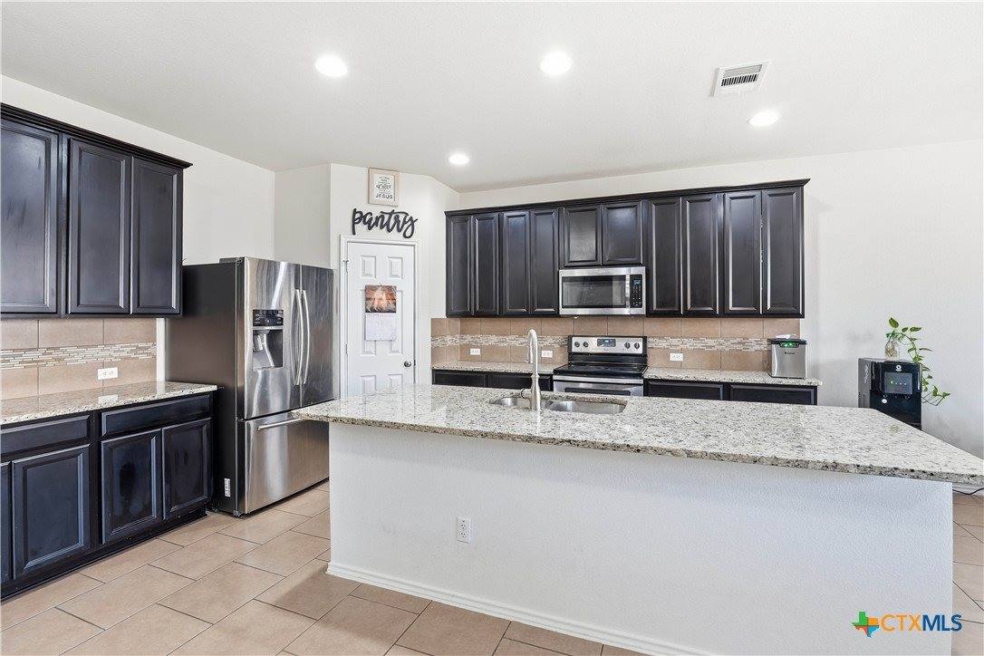 9013 Bowfield Drive, Killeen, TX 76542