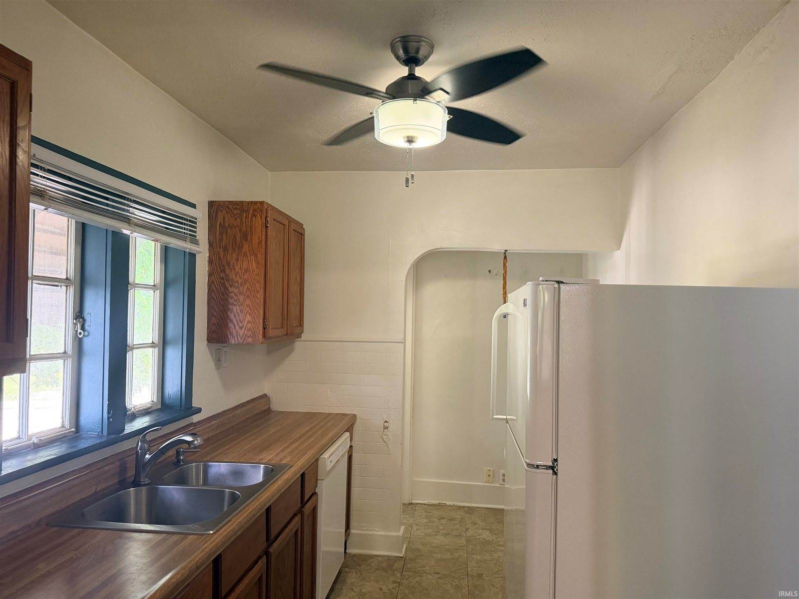 619 W Ashland Avenue, Muncie, IN 47303