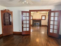 619 W Ashland Avenue, Muncie, IN 47303