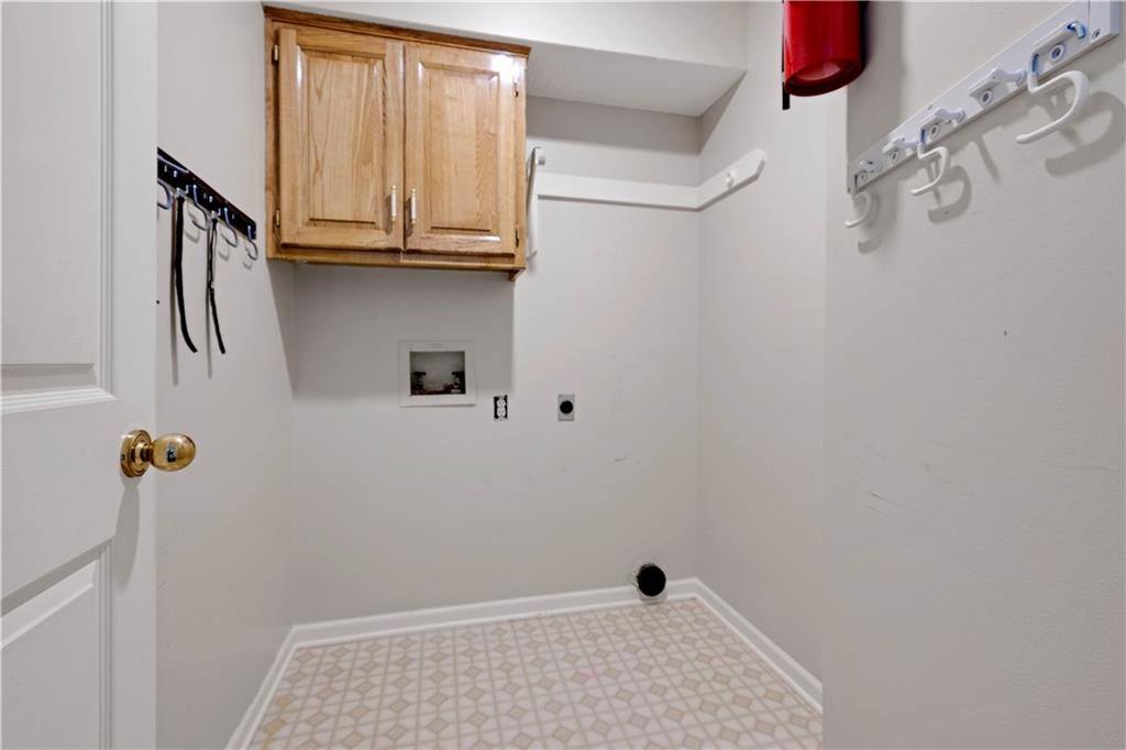 15331 West 84th Terrace, Lenexa, KS 66219